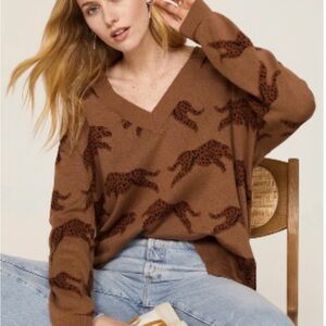 Show Me Your Mumu Gilligan Jumping Cheetah Oversized V-Neck Sweater Size M
